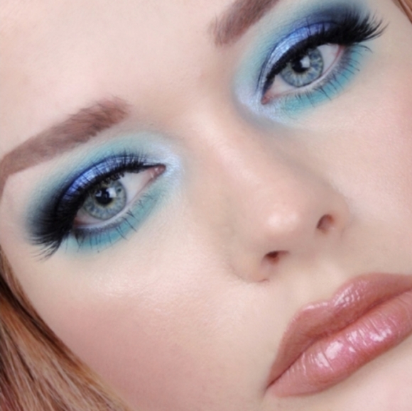 🌟ATLANTIS Medusa Makeup Eye Dust NWOTag - Picture 6 of 8